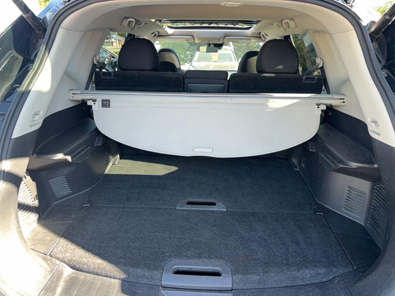 2019 Nissan Rogue SV-TECH-DRIVE ASSIST-NAVIGATION-360CAM-HEATED SEATS-SUNROOF Photo