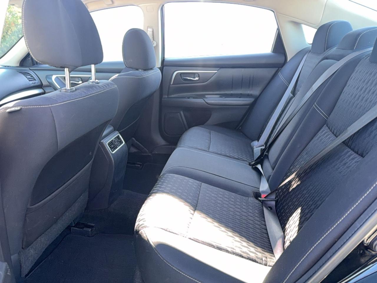 2018 Nissan Altima 2.5 SV-DRIVE ASSIST-POWER SUNROOF-HEATED SEATS-ALLOW WHEELS Photo