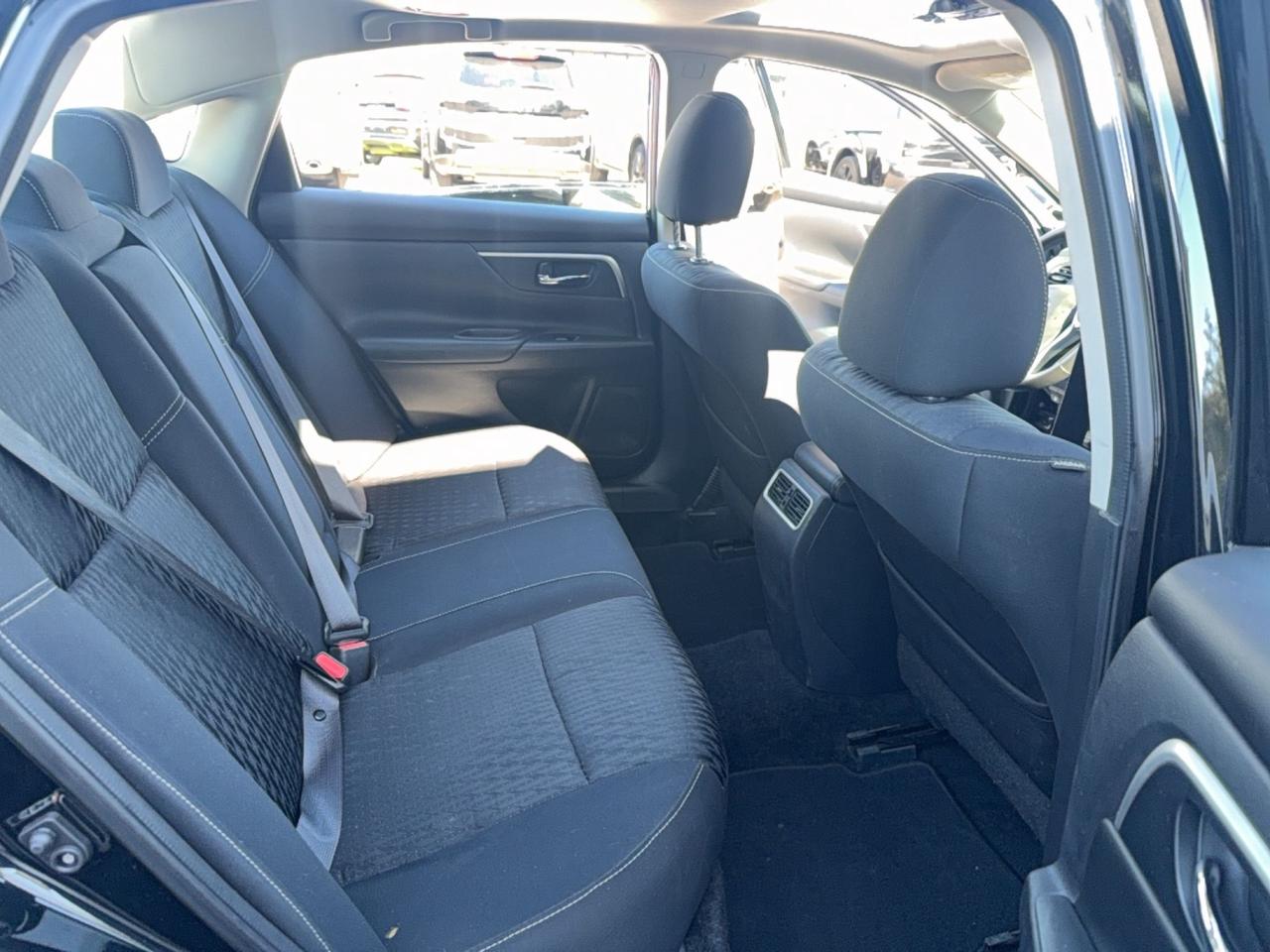 2018 Nissan Altima 2.5 SV-DRIVE ASSIST-POWER SUNROOF-HEATED SEATS-ALLOW WHEELS Photo
