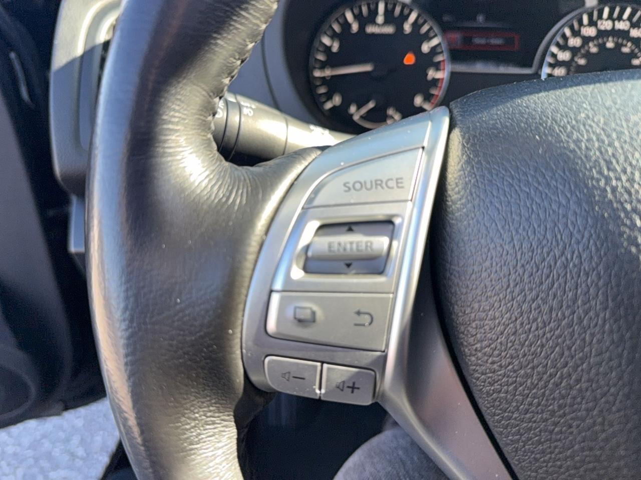 2018 Nissan Altima 2.5 SV-DRIVE ASSIST-POWER SUNROOF-HEATED SEATS-ALLOW WHEELS Photo