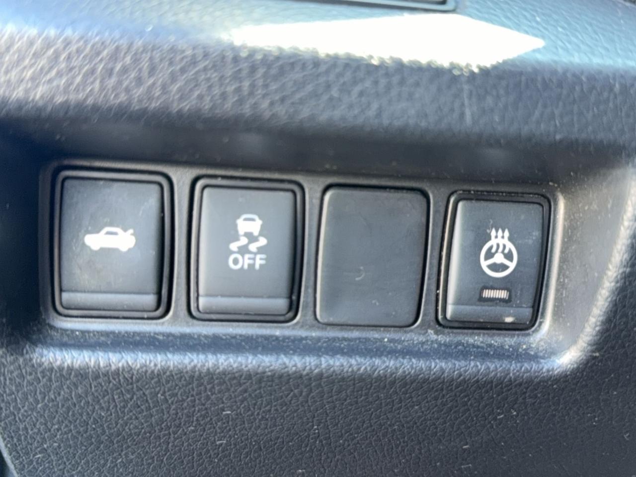 2018 Nissan Altima 2.5 SV-DRIVE ASSIST-POWER SUNROOF-HEATED SEATS-ALLOW WHEELS Photo