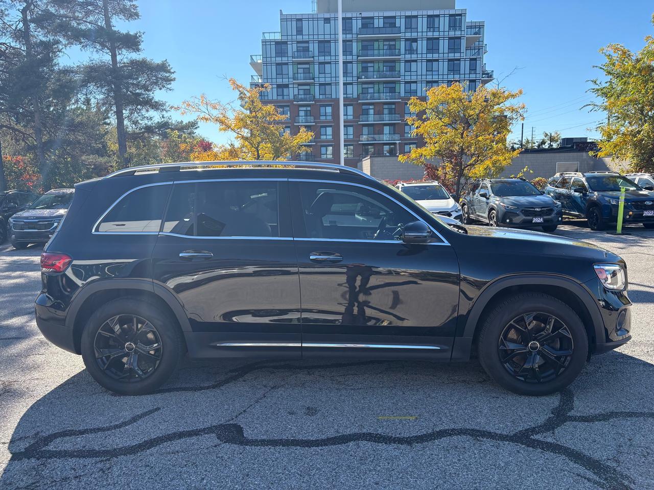 2023 Mercedes GLB 250 NO ACCIDENTS! LOW KM! Photo