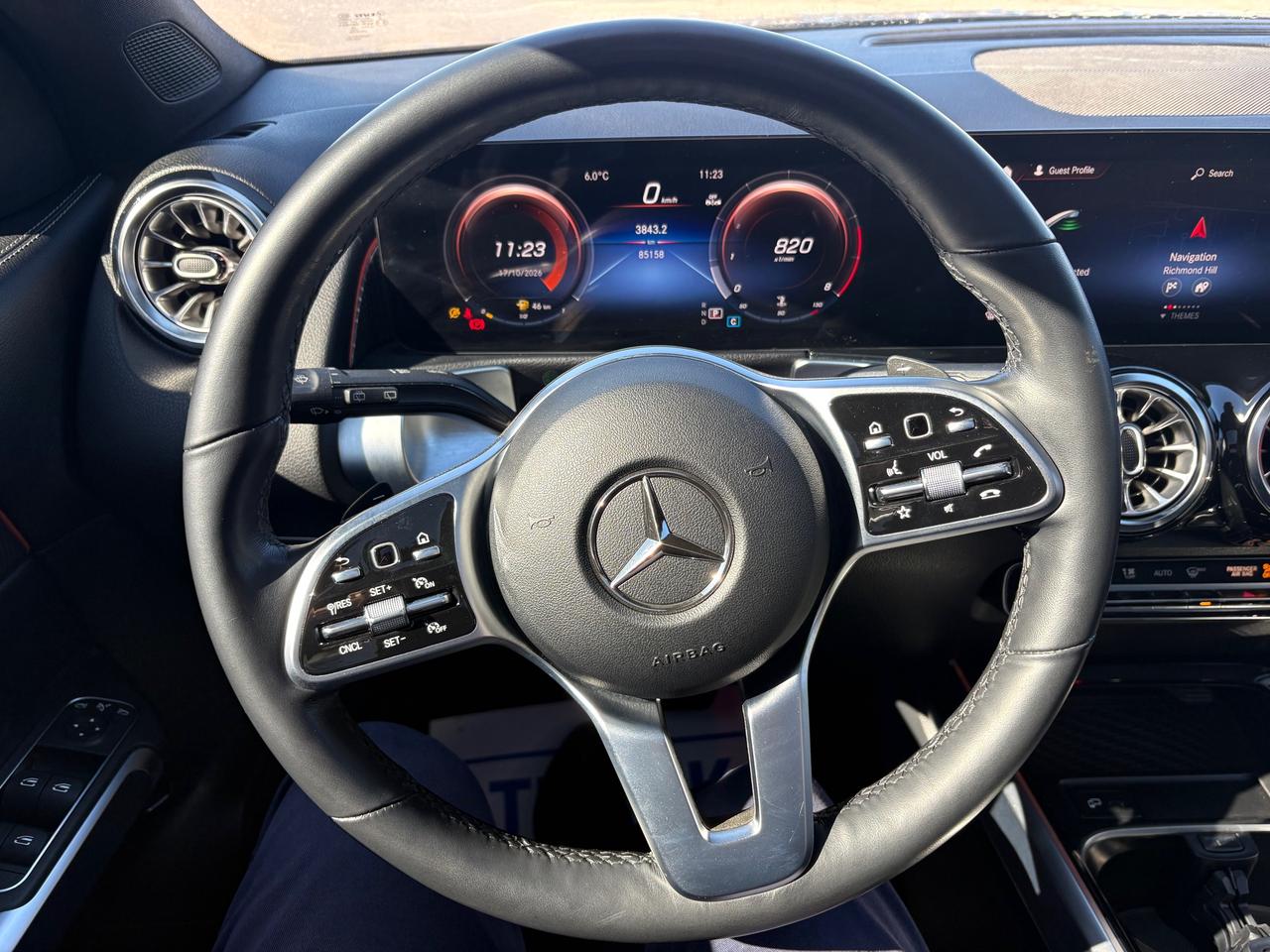 2023 Mercedes GLB 250 NO ACCIDENTS! LOW KM! Photo