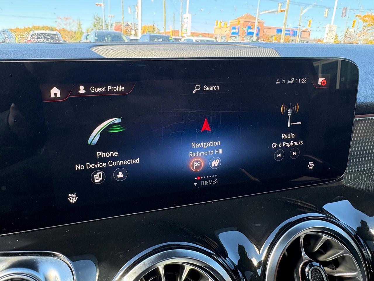 2023 Mercedes GLB 250 NO ACCIDENTS! LOW KM! Photo