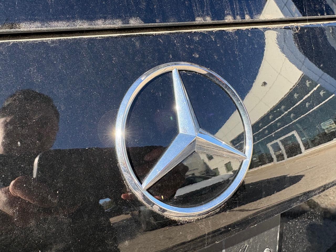 2023 Mercedes GLB 250 NO ACCIDENTS! LOW KM! Photo