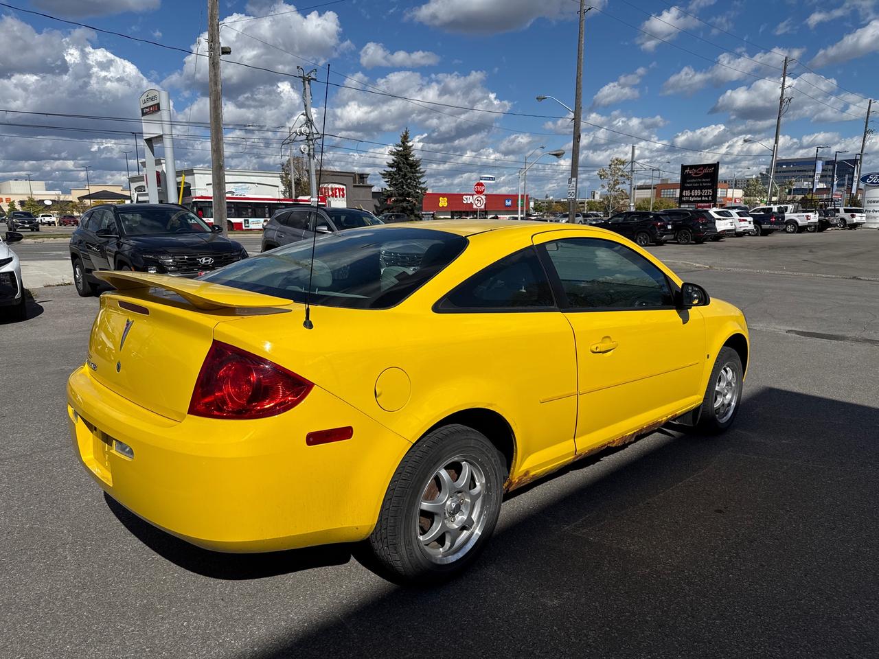 2008 Pontiac G5  Photo