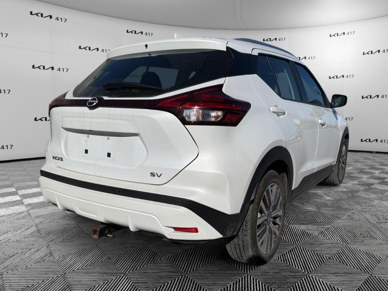 2022 Nissan Kicks SV FWD Photo