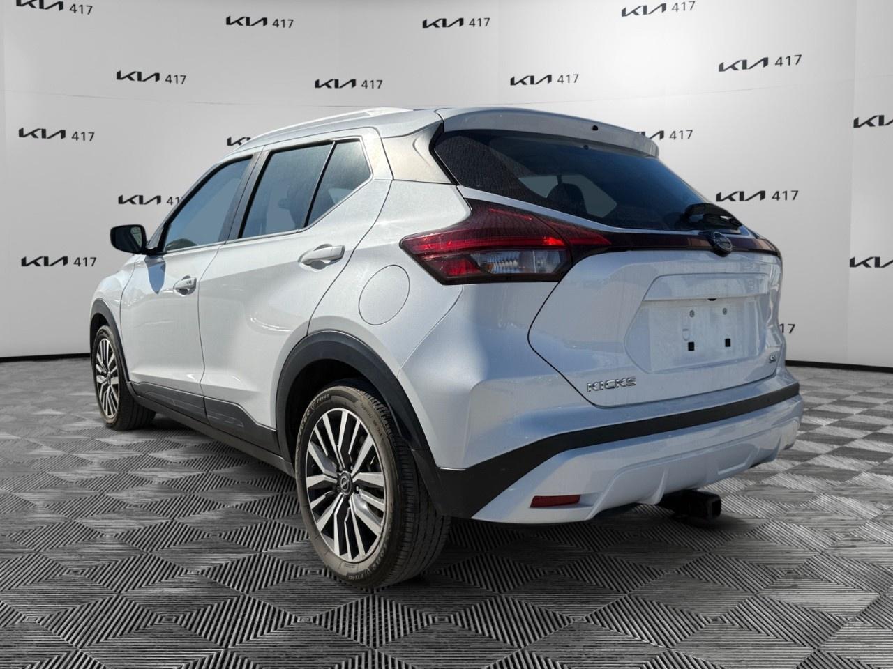 2022 Nissan Kicks SV FWD Photo