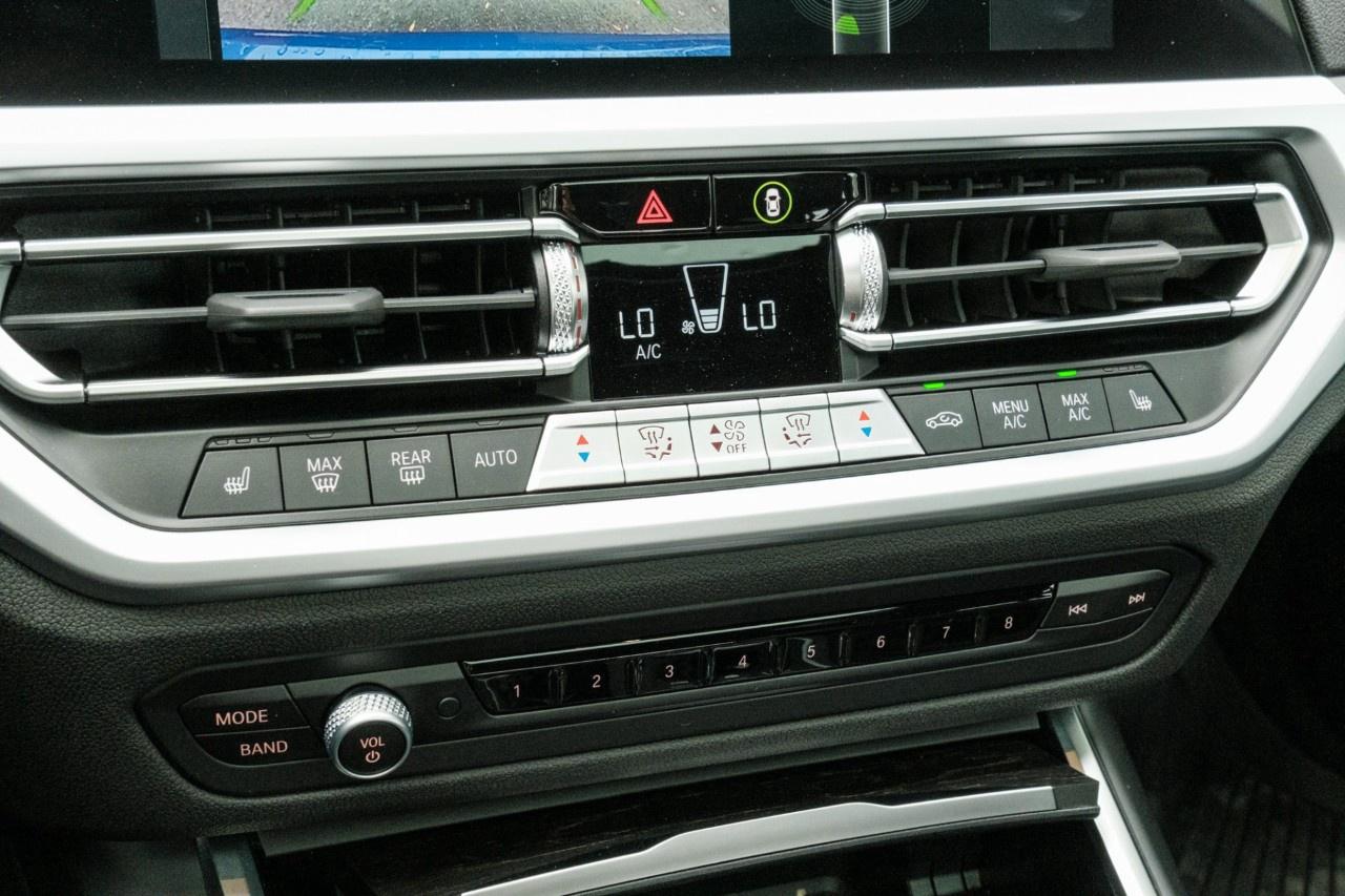 2022 BMW 3 Series 330i xDrive Sedan North America Photo