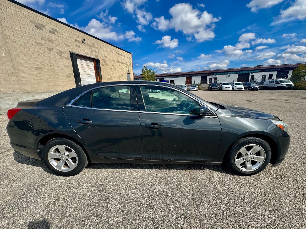 2014 Chevrolet Malibu LT Photo