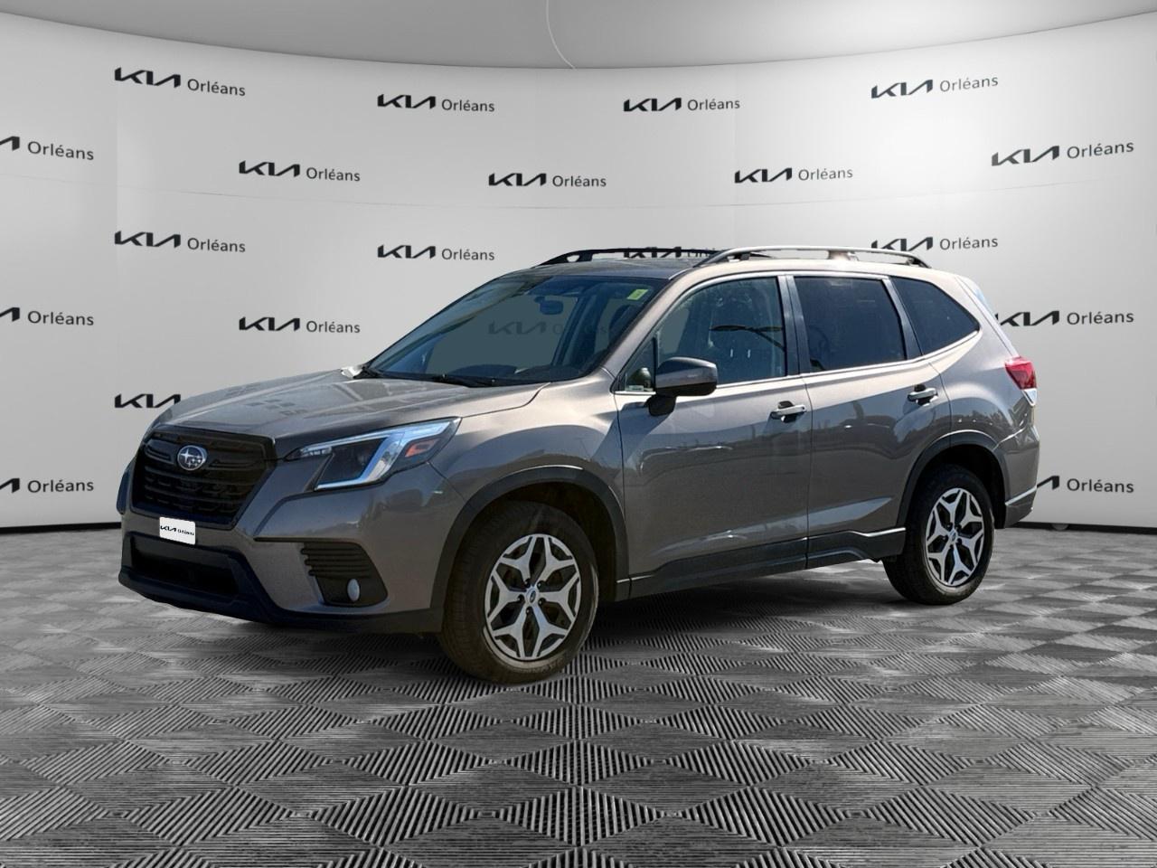 2022 Subaru Forester Convenience CVT Photo0
