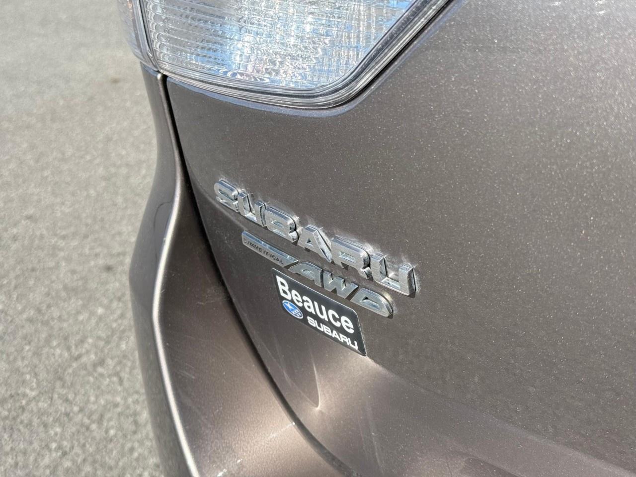 2022 Subaru Forester Convenience CVT Photo