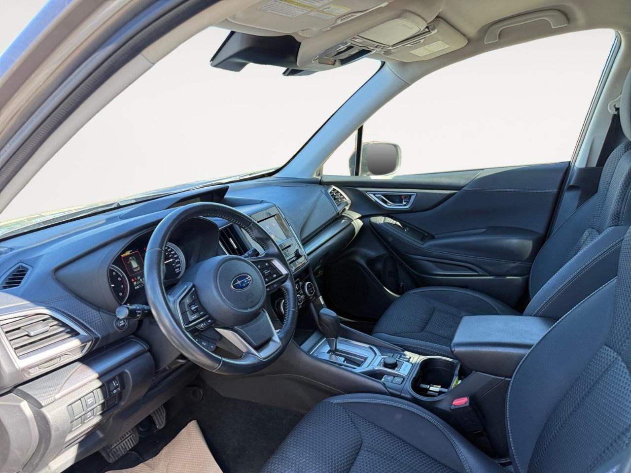 2022 Subaru Forester Convenience CVT Photo