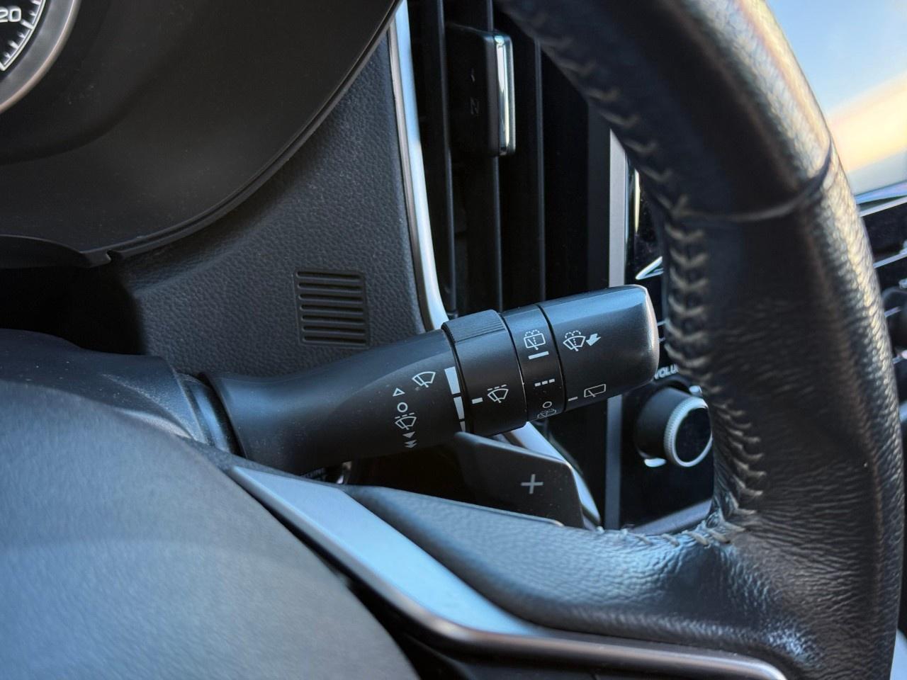 2022 Subaru Forester Convenience CVT Photo
