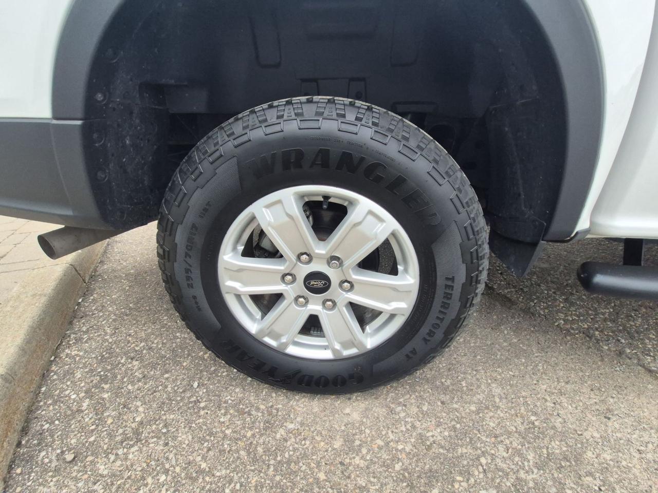 2024 Ford Ranger 4WD, BOUGHT HERE, SERVICED HERE, LIKE NEW! Photo4