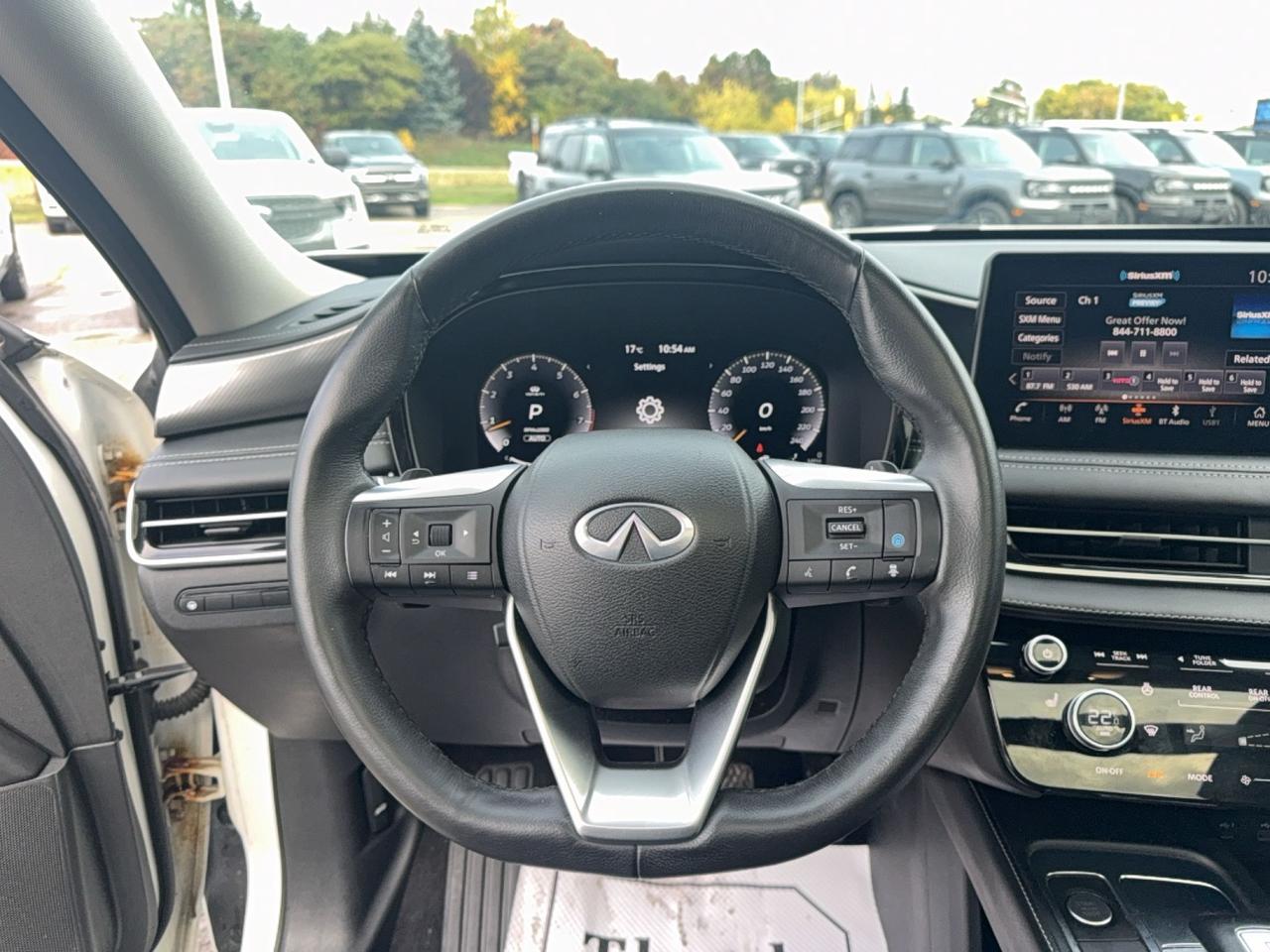 2023 Infiniti QX60 AWD, AUTOGRAPGH, LOCAL TRADE, LOADED, LIKE NEW! Photo