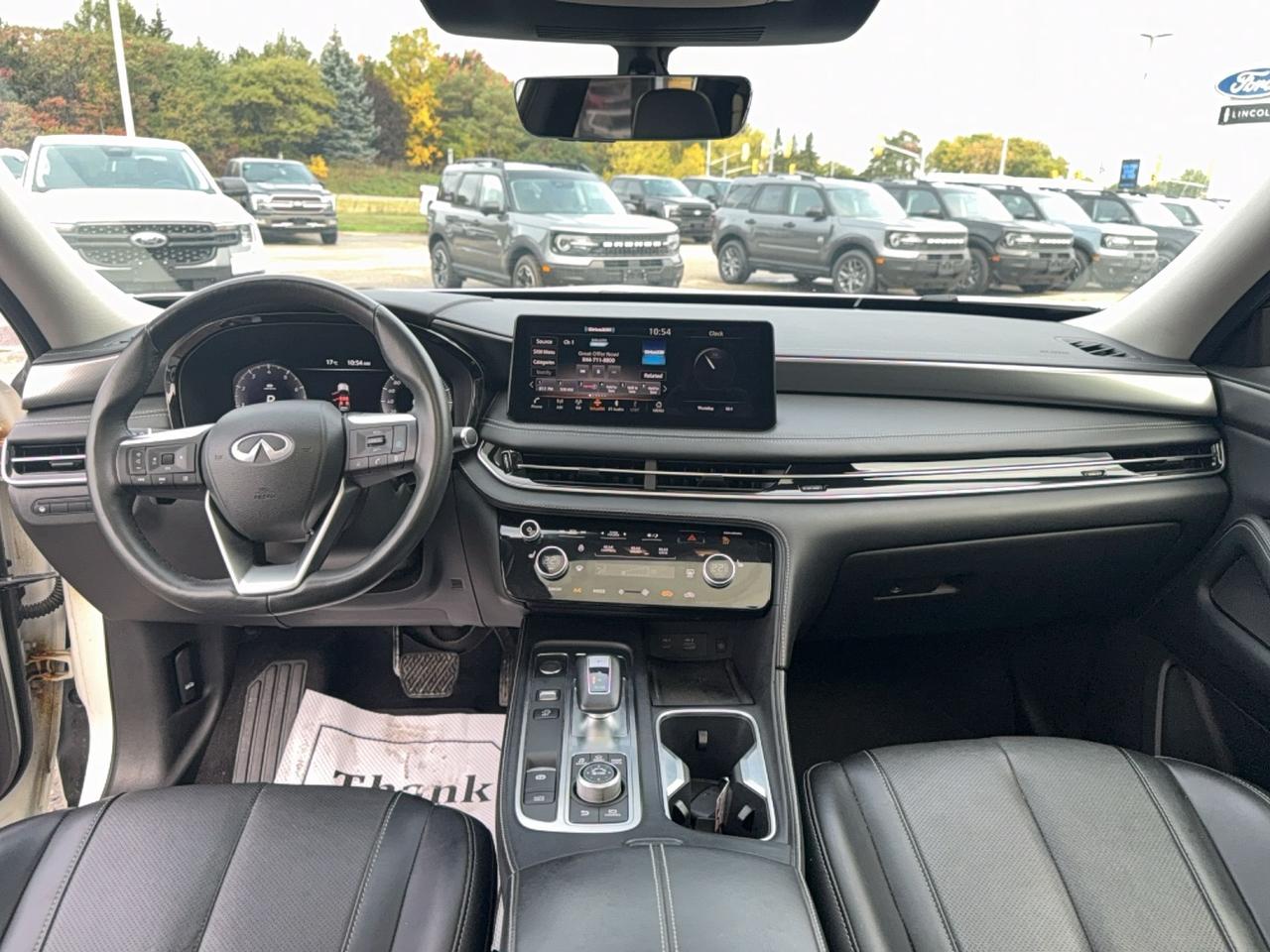 2023 Infiniti QX60 AWD, AUTOGRAPGH, LOCAL TRADE, LOADED, LIKE NEW! Photo