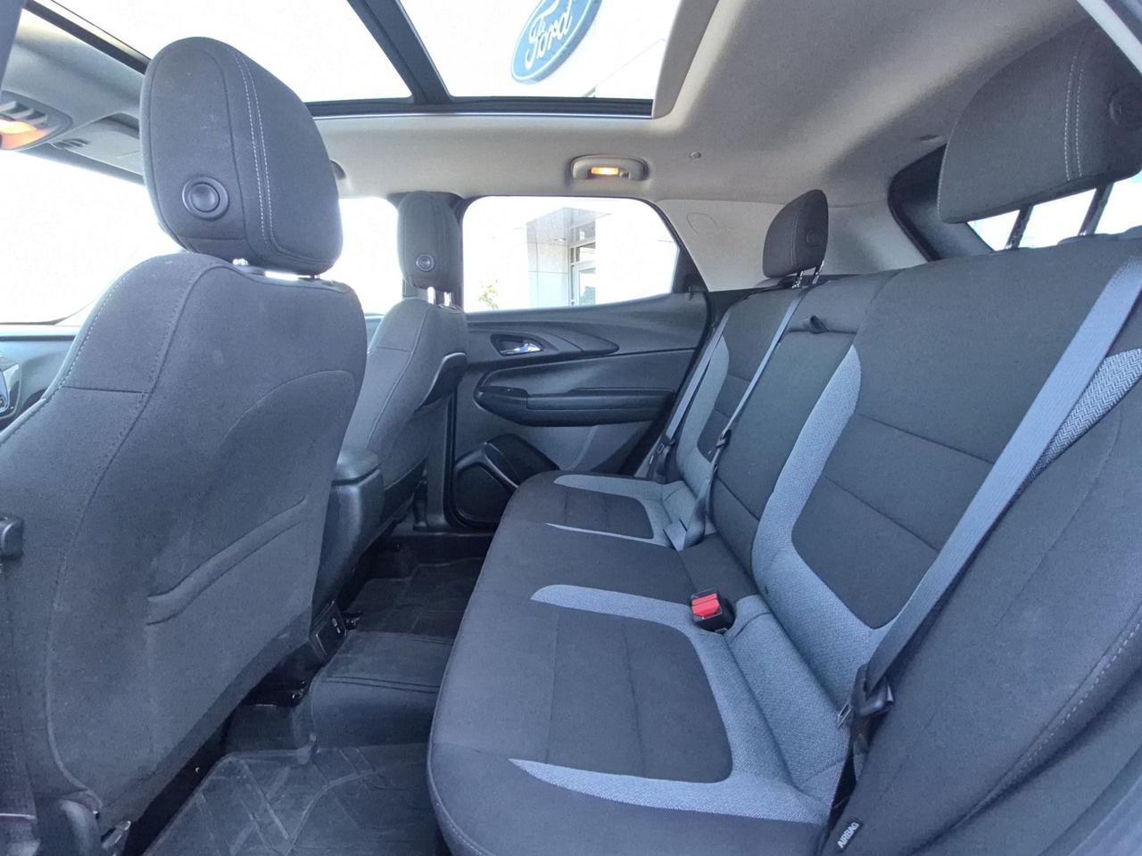 2023 Chevrolet TrailBlazer AWD, LT, TUR NORTH EDITION, 18" RIMS, GREAT ON GAS Photo