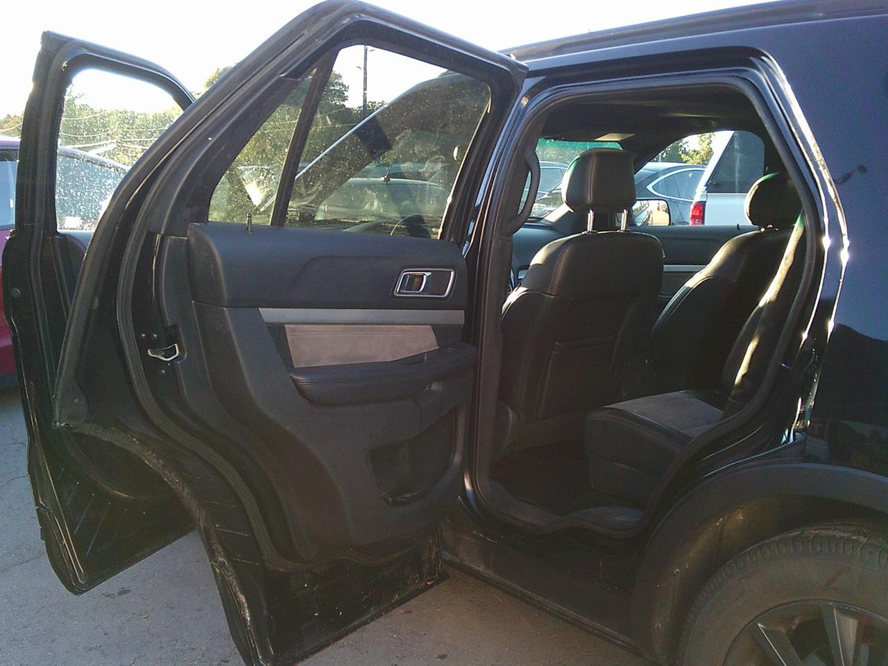 2017 Ford Explorer 4WD XLT 7 Passenger! TOW PKG! Photo