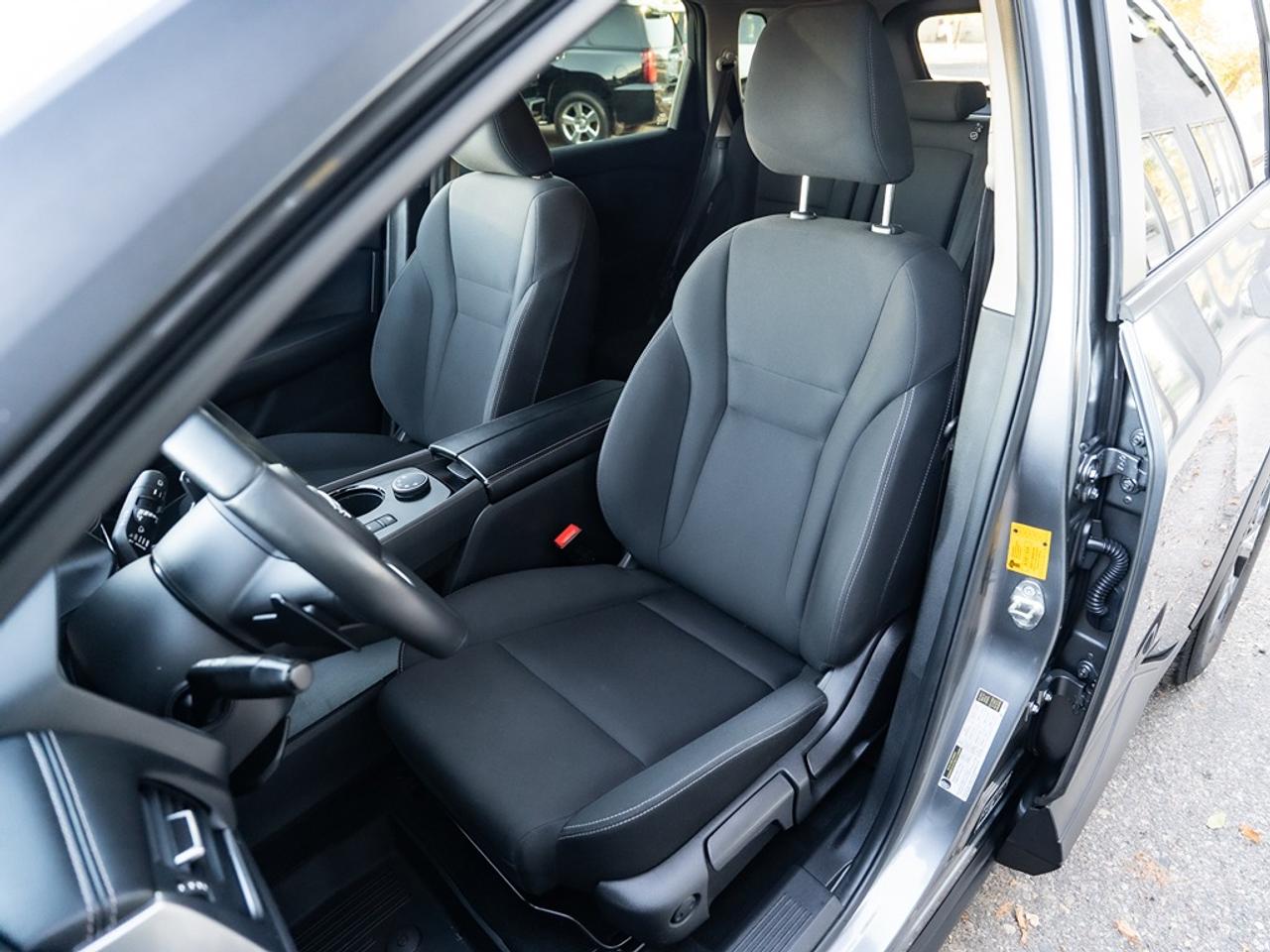 2024 Nissan Rogue AWD S Photo17