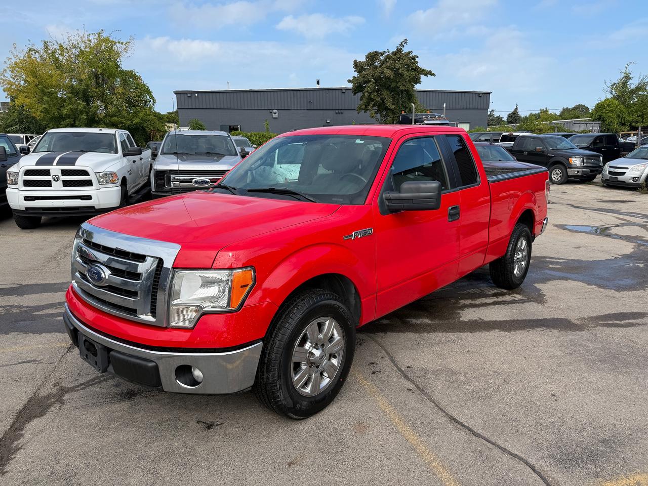 2012 Ford F-150 2WD SUPERCAB 145" XLT - Photo #1