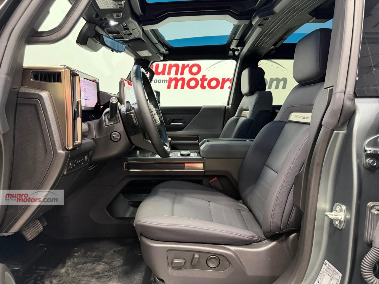 2024 GMC HUMMER EV SUV e4WD 4dr 3X Photo