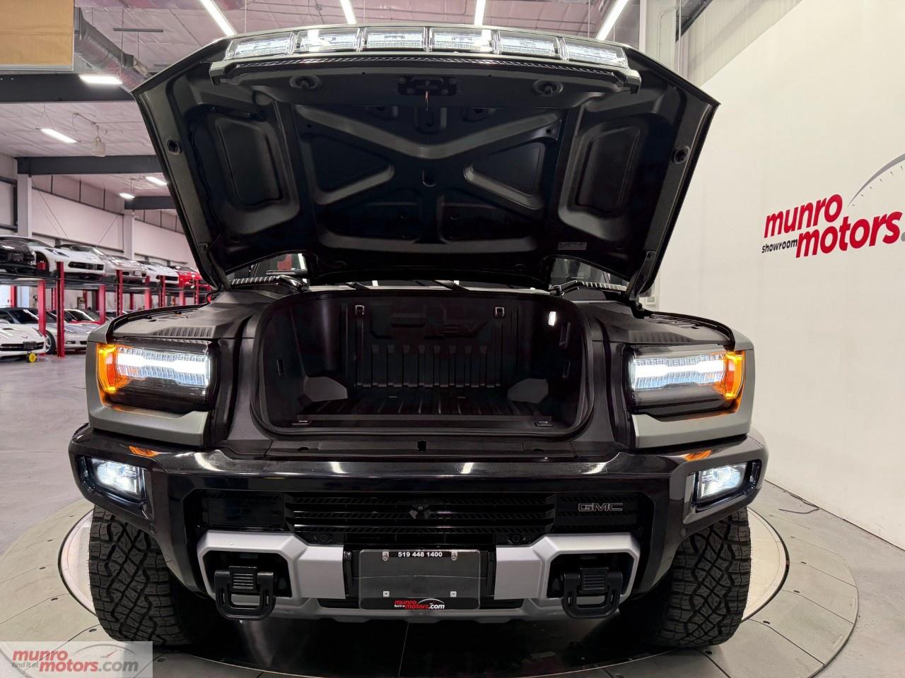 2024 GMC HUMMER EV SUV e4WD 4dr 3X Photo