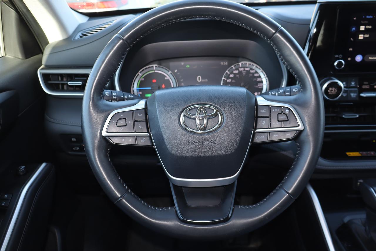 2026 Toyota Highlander HYBRID xle awd Photo