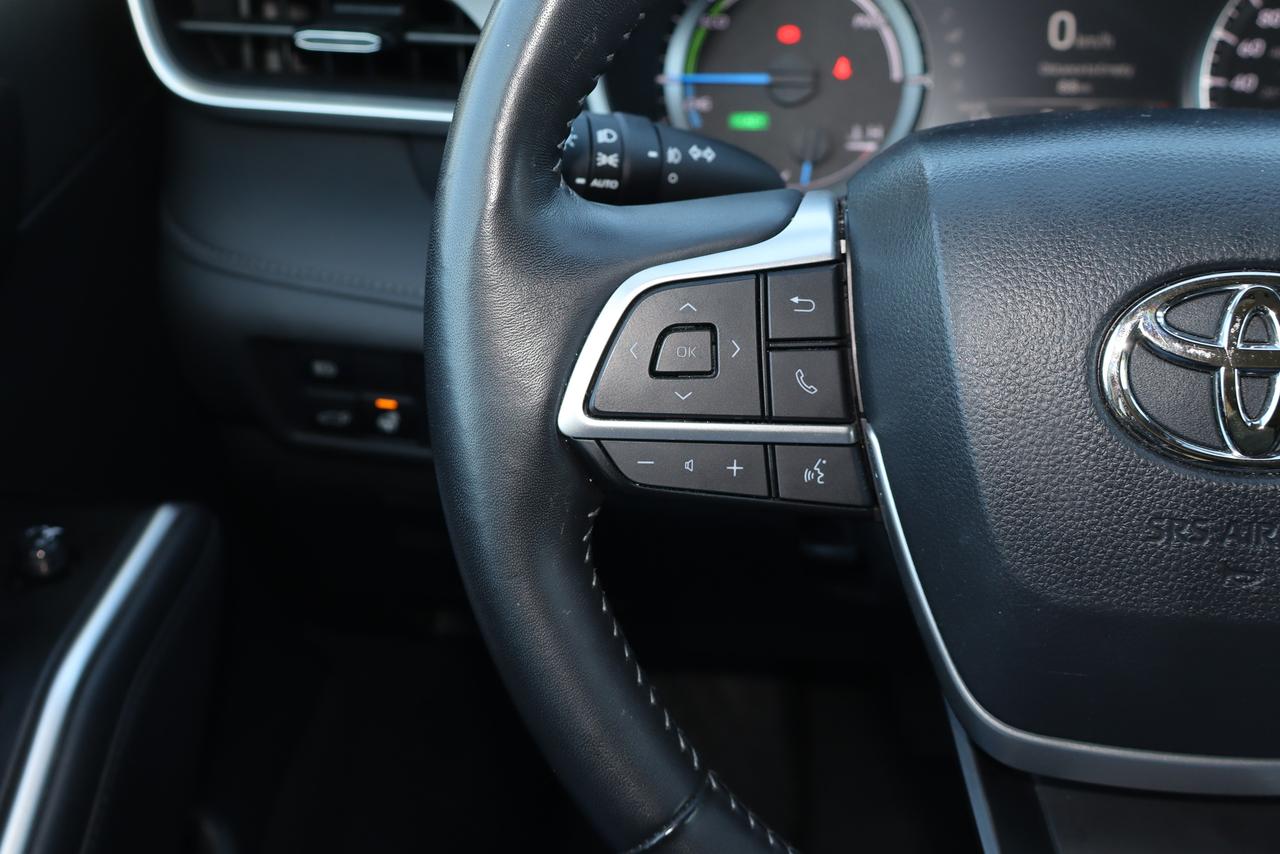 2026 Toyota Highlander HYBRID xle awd Photo