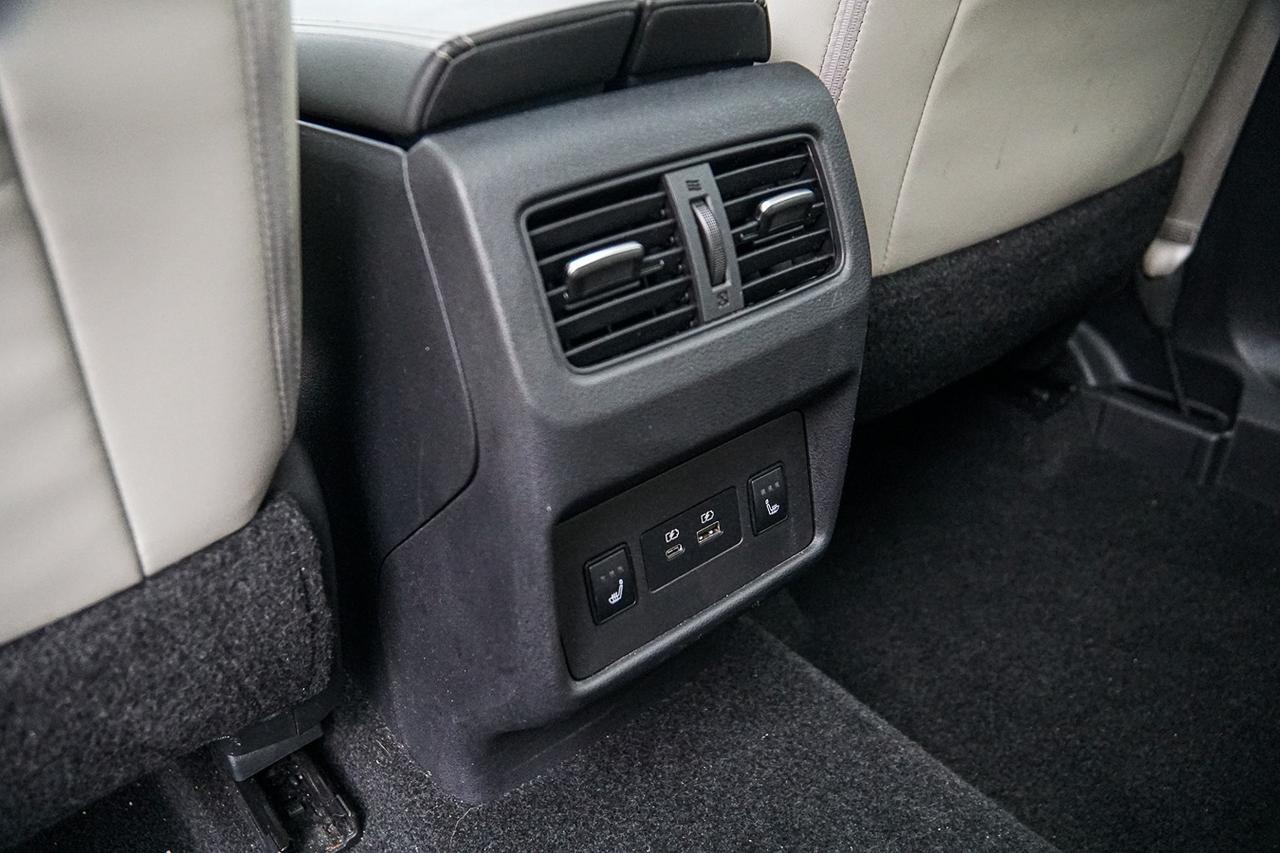 2021 Nissan Rogue SV AWD|ONE OWNER|PREMIUM PKG|LEATHER|PANO| Photo