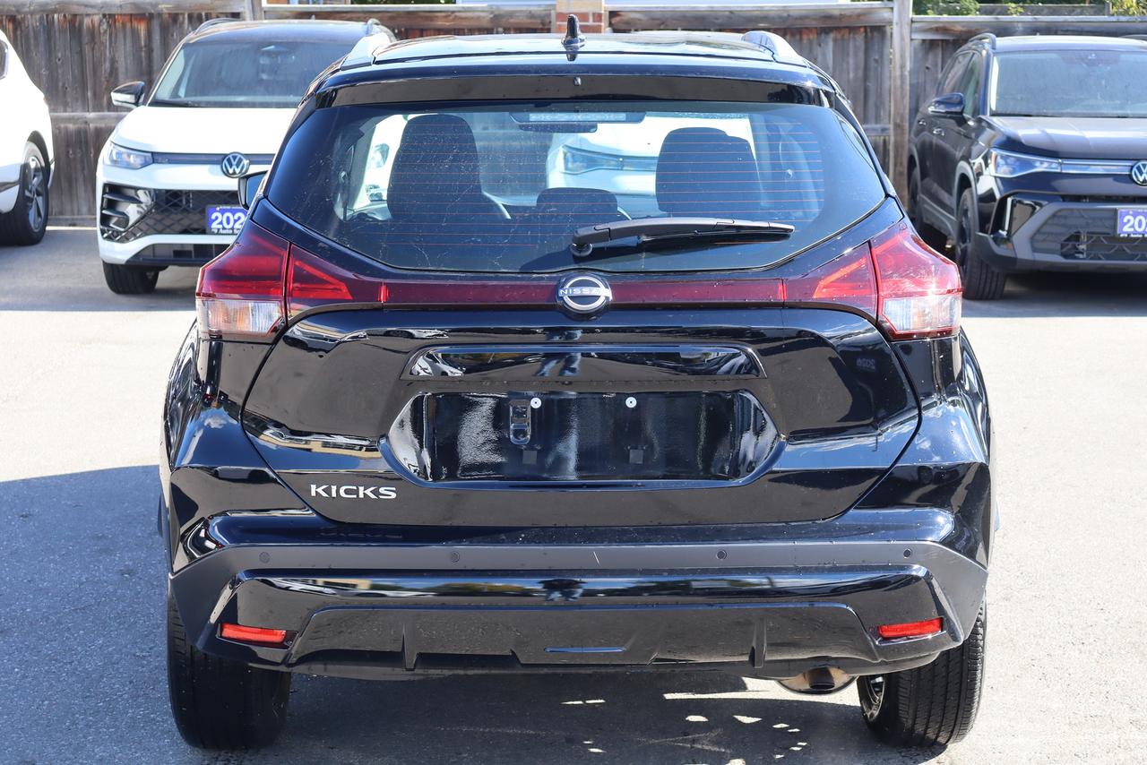 2025 Nissan Kicks SV FWD Photo