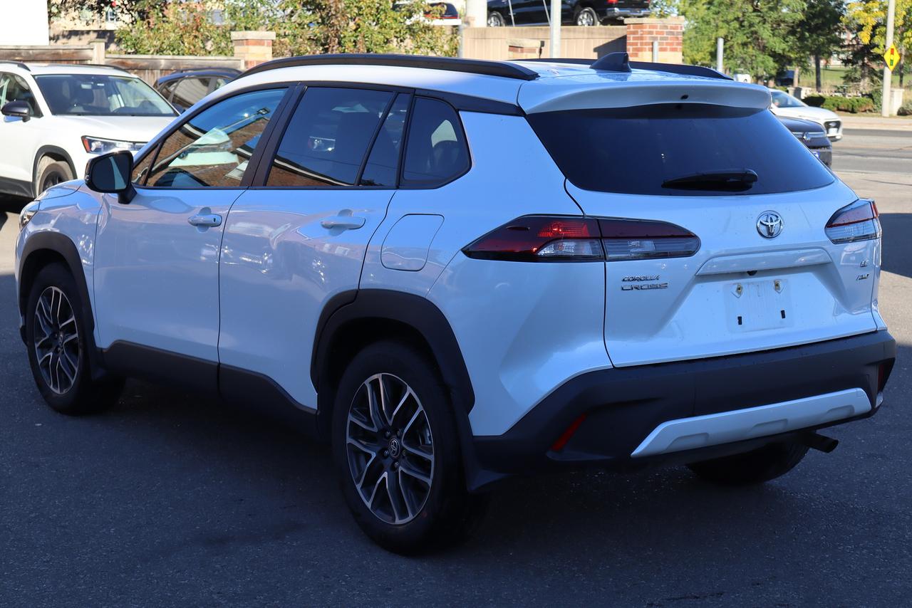 2026 Toyota Corolla Cross LE AWD Photo