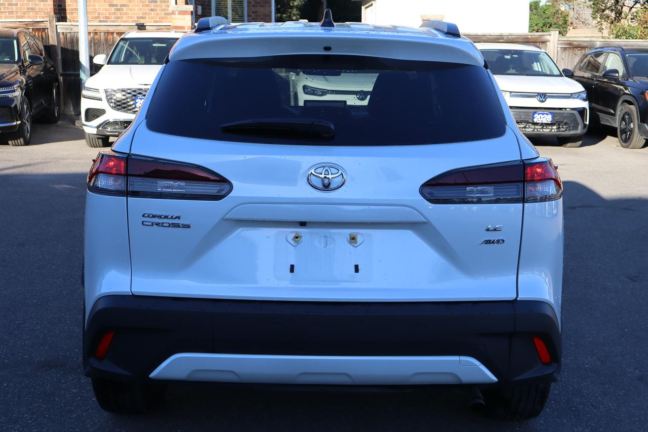 2026 Toyota Corolla Cross LE AWD Photo