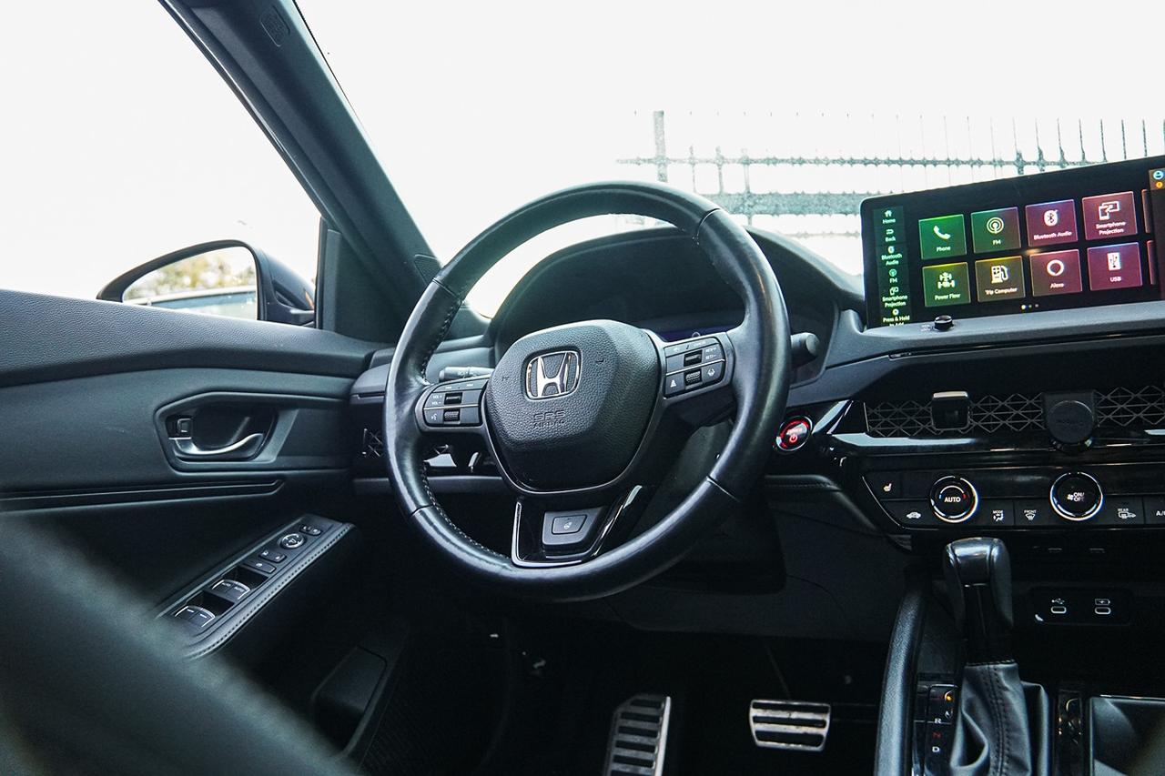 2023 Honda Accord Hybrid Sport |BSM|HEATED SEATS|SUNROOF|CARPLAY| Photo