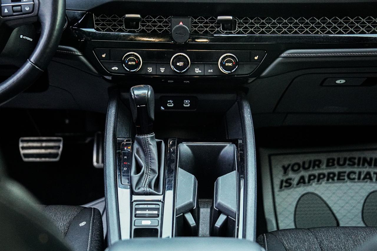 2023 Honda Accord Hybrid Sport |BSM|HEATED SEATS|SUNROOF|CARPLAY| Photo