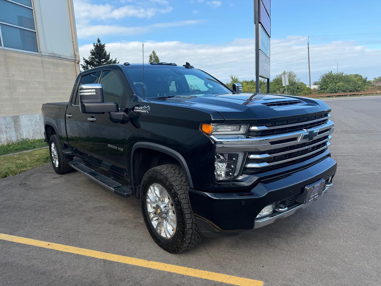 2021 Chevrolet Silverado 3500 High Country *LEATHER - 4X4 CERTIFIED* Photo2