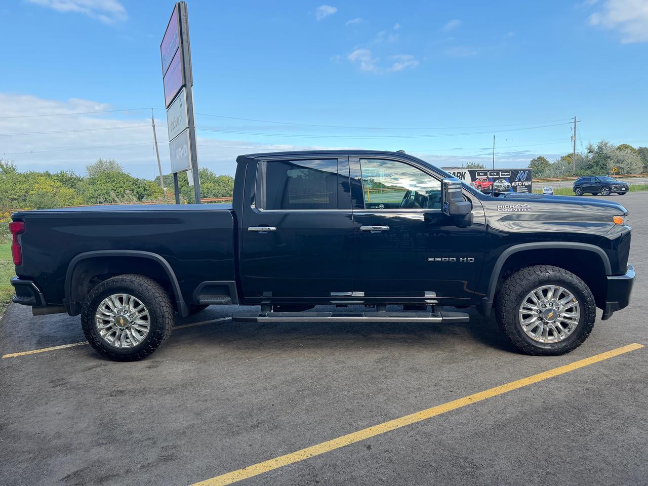 2021 Chevrolet Silverado 3500 High Country *LEATHER - 4X4 CERTIFIED* Photo3