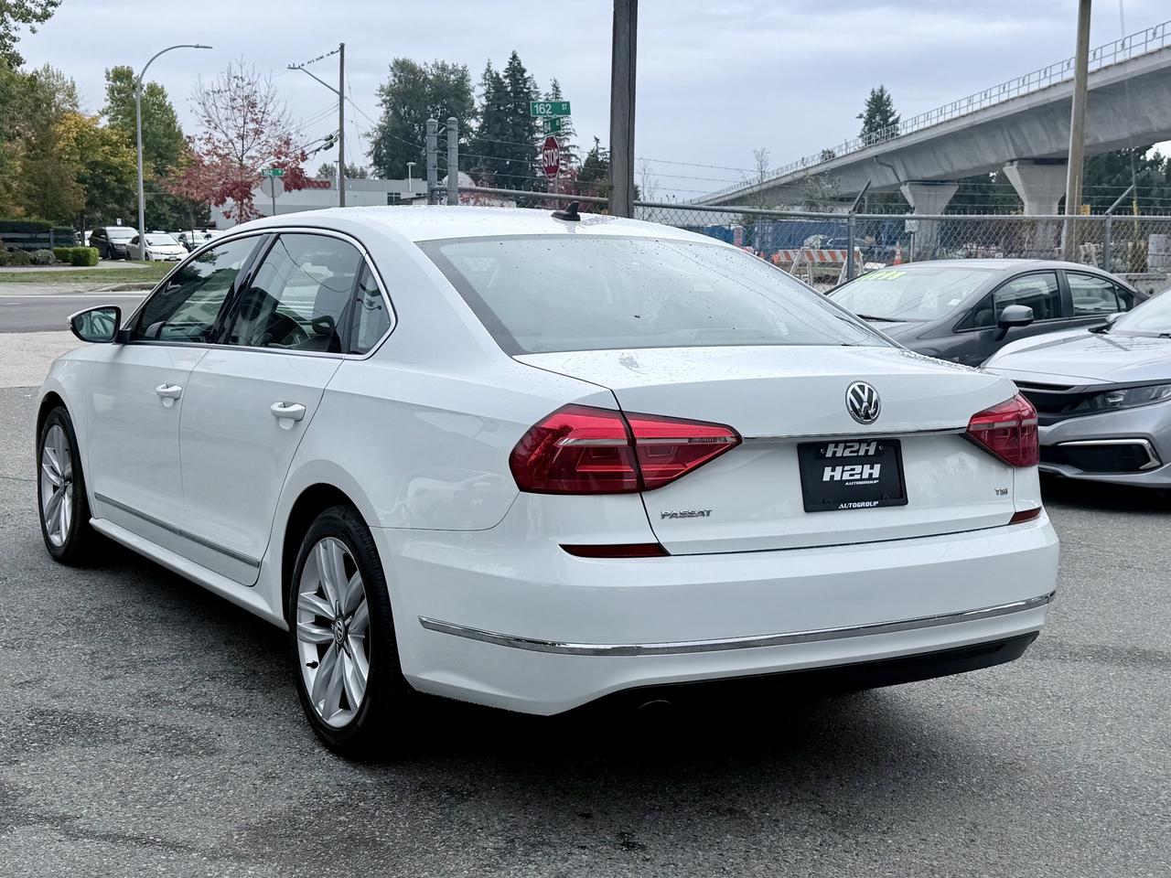 2016 Volkswagen Passat FINANCING AVAILABLE Photo7