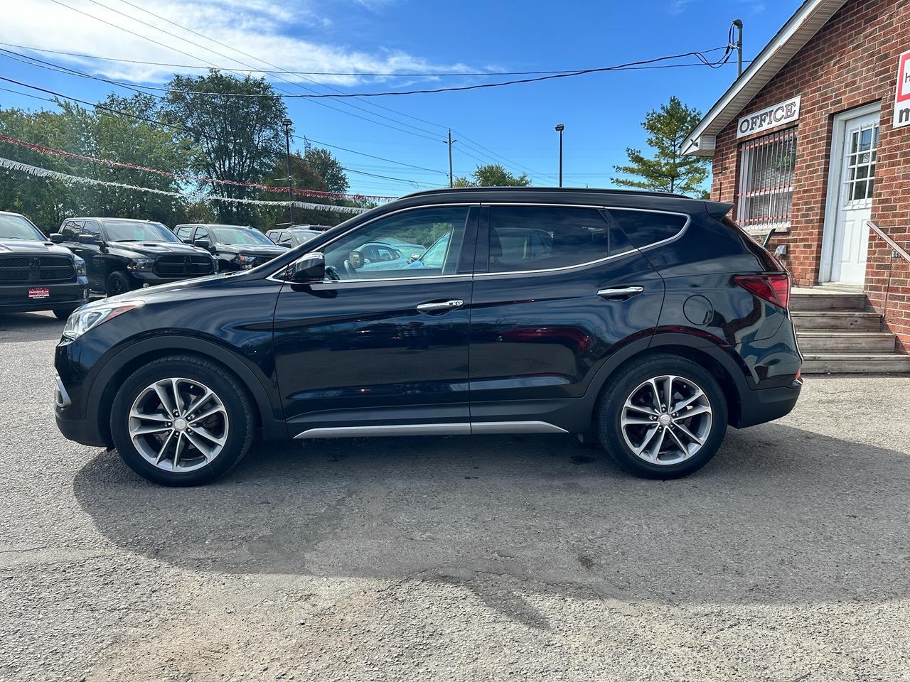 2018 Hyundai Santa Fe Sport LimitedAWD HTD/CLD-Leather PanoRoof RvCam XM NAV Photo2