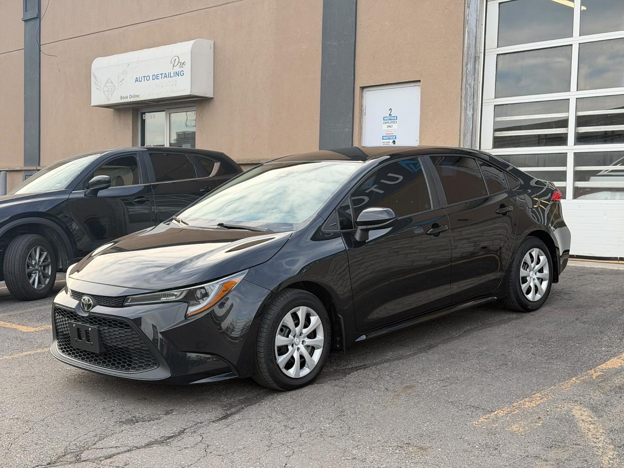 2020 Toyota Corolla LE FWD