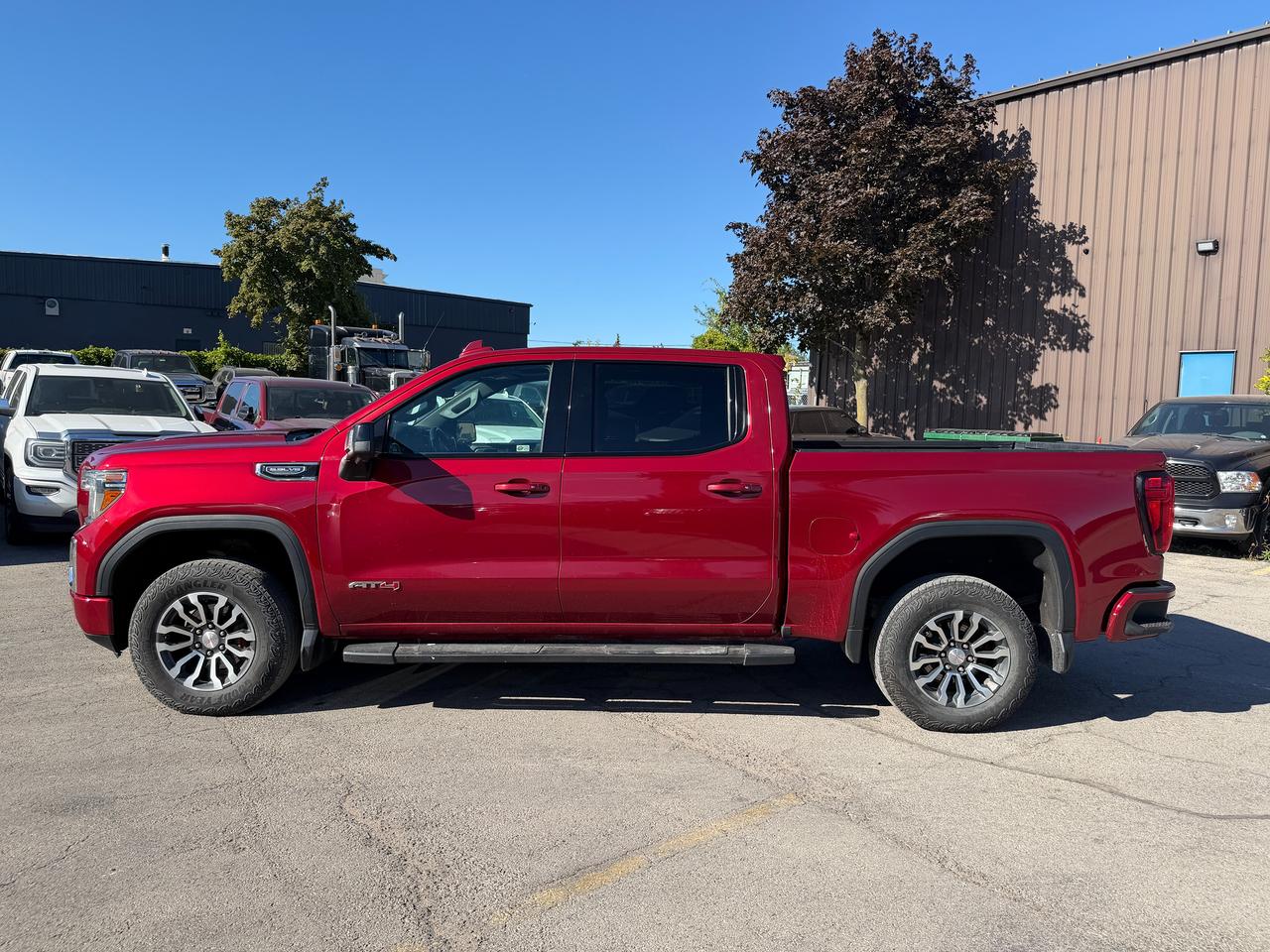 2019 GMC Sierra 1500 4WD Crew Cab 147" AT4 Photo