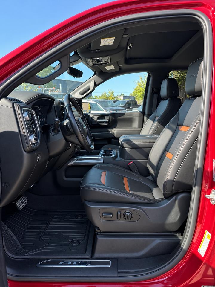 2019 GMC Sierra 1500 4WD Crew Cab 147" AT4 Photo