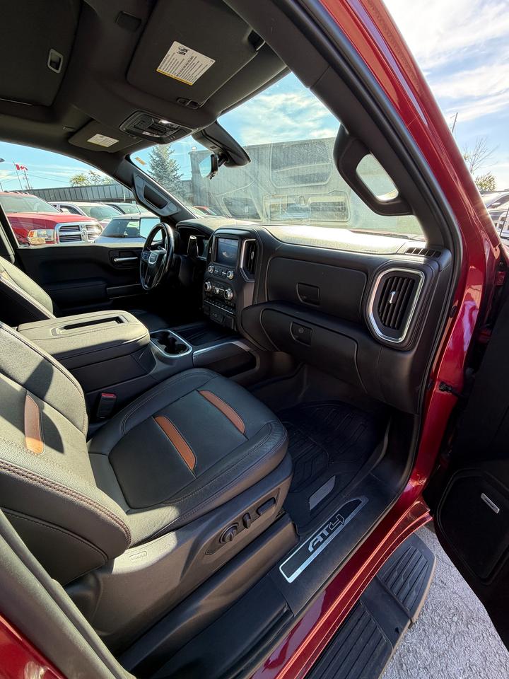 2019 GMC Sierra 1500 4WD Crew Cab 147" AT4 Photo