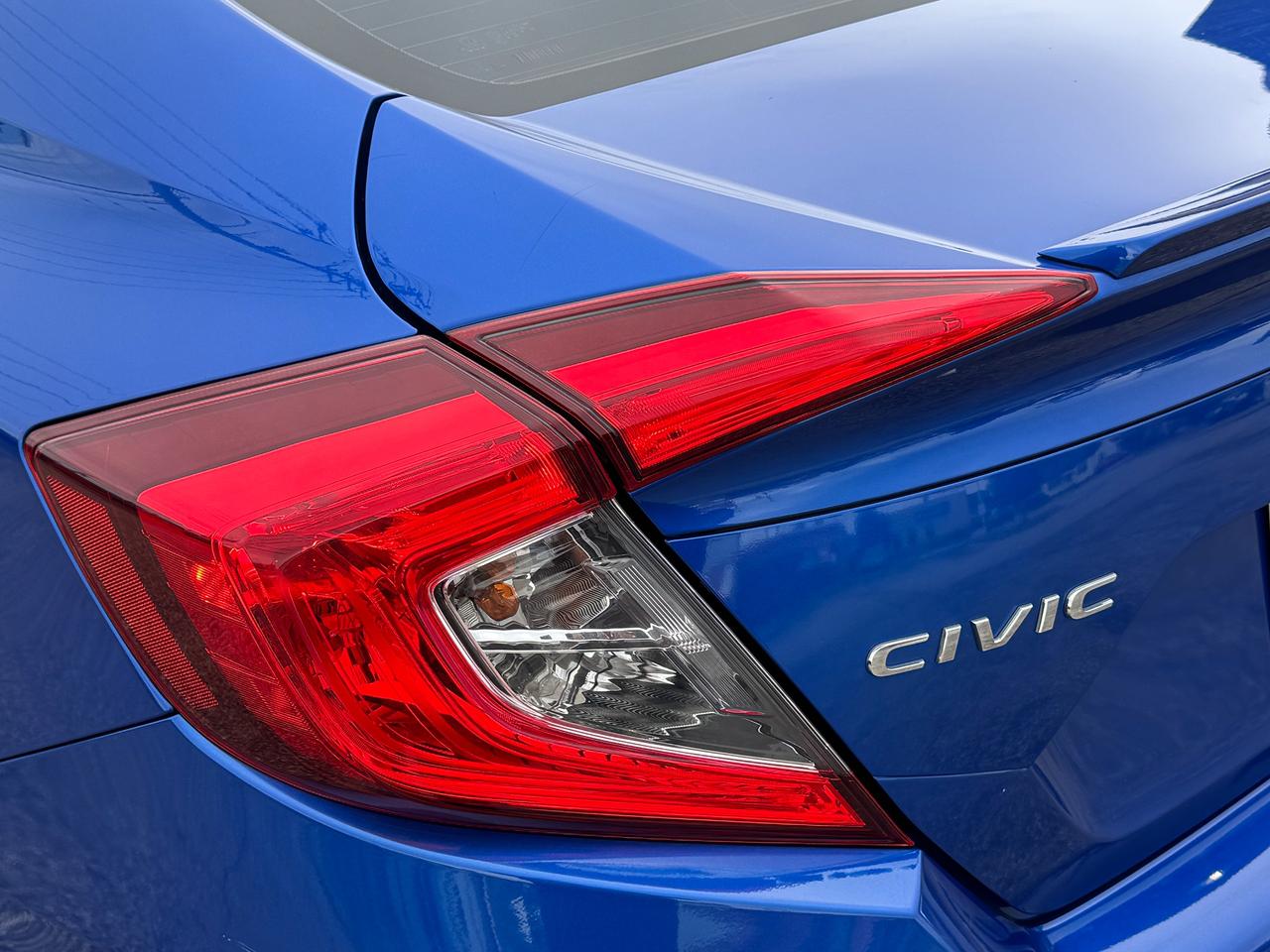 2018 Honda Civic EX-T+ONE OWNER+CLEAN CARFAX+Roof+LKA Photo