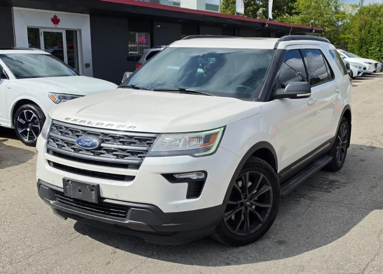 2019 Ford Explorer XLT / NO ACCIDENTS / 4WD / NAV / ROOF / 7 PASS - Photo #1