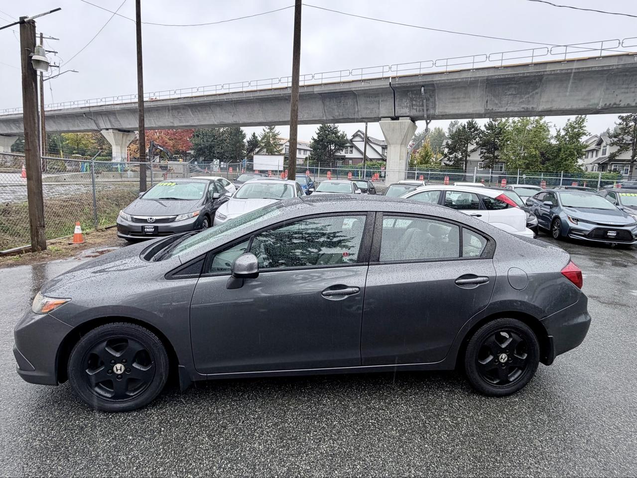 2012 Honda Civic FINANCING AVAILABLE Photo8