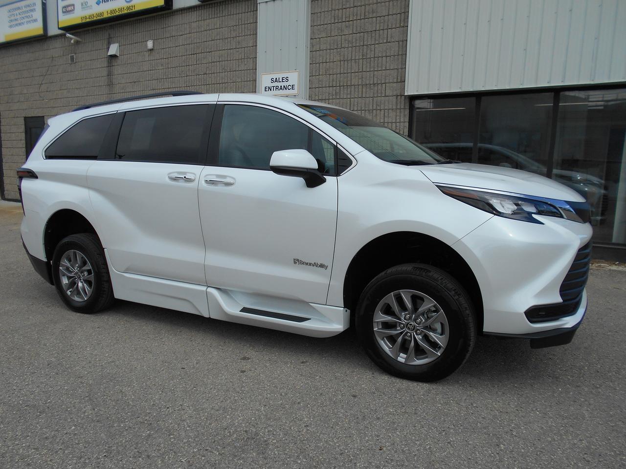 2026 Toyota Sienna XLE-Wheelchair Accessible Side Entry-Power Photo