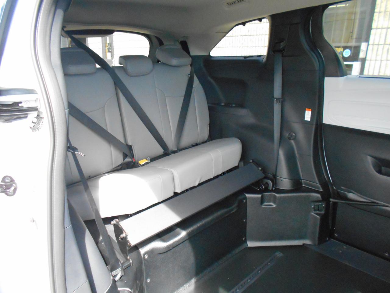 2026 Toyota Sienna XLE-Wheelchair Accessible Side Entry-Power Photo
