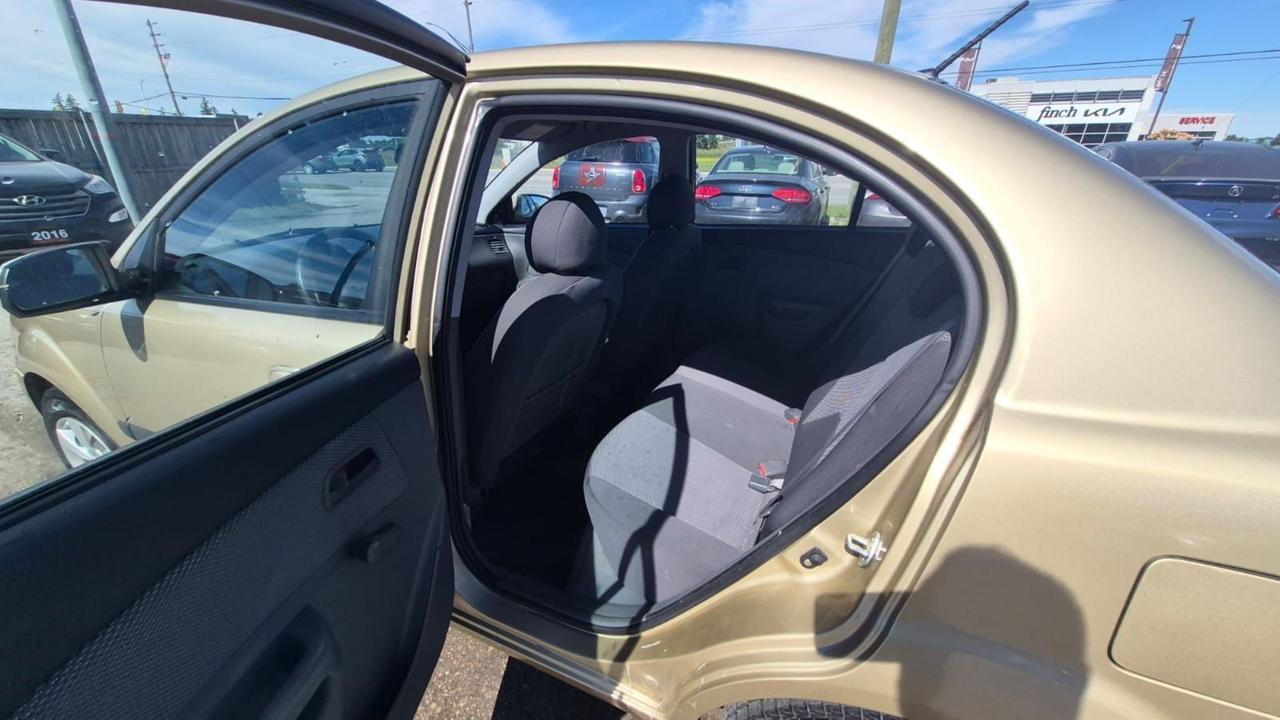 2009 Kia Rio EX, AUTO, SEDAN, ONLY 50,000KMS, 4 CYL, CERTIFIED Photo