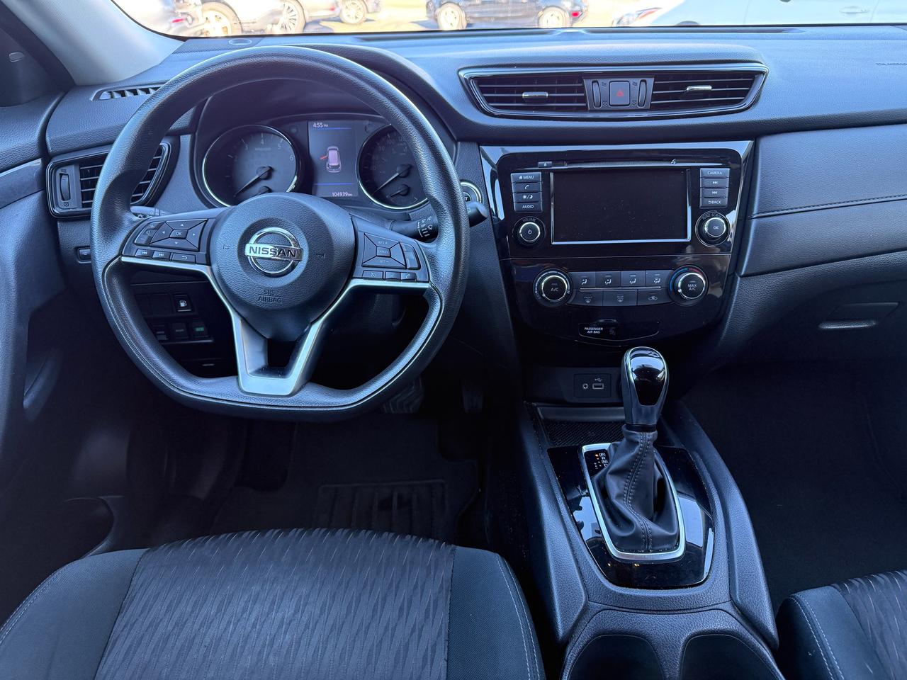 2018 Nissan Rogue SV - AWD Photo
